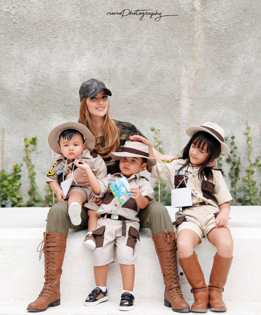 LIMA Artis Cantik yang Tetap Tampil Modis Bak ABG Meski Sudah Punya Anak, Siapakah Mereka?