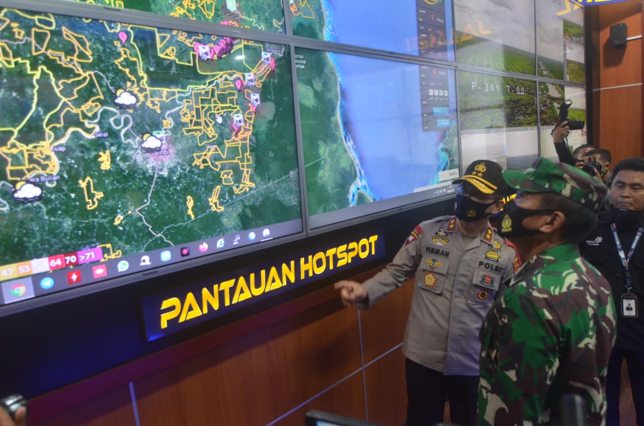 Pandam II/Sriwijaya Apresiasi Program Asap Digital Inovasi Polda Jambi Dalam Penanganan Karhutla