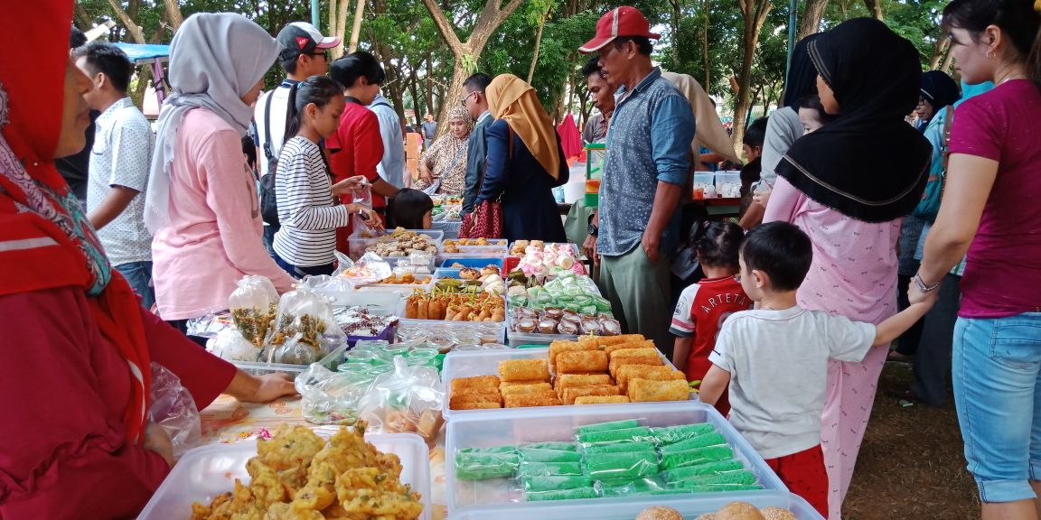 7 Tips Hemat Berbelanja Makanan di Bulan Puasa, Bawa Uang Secukupnya Saja