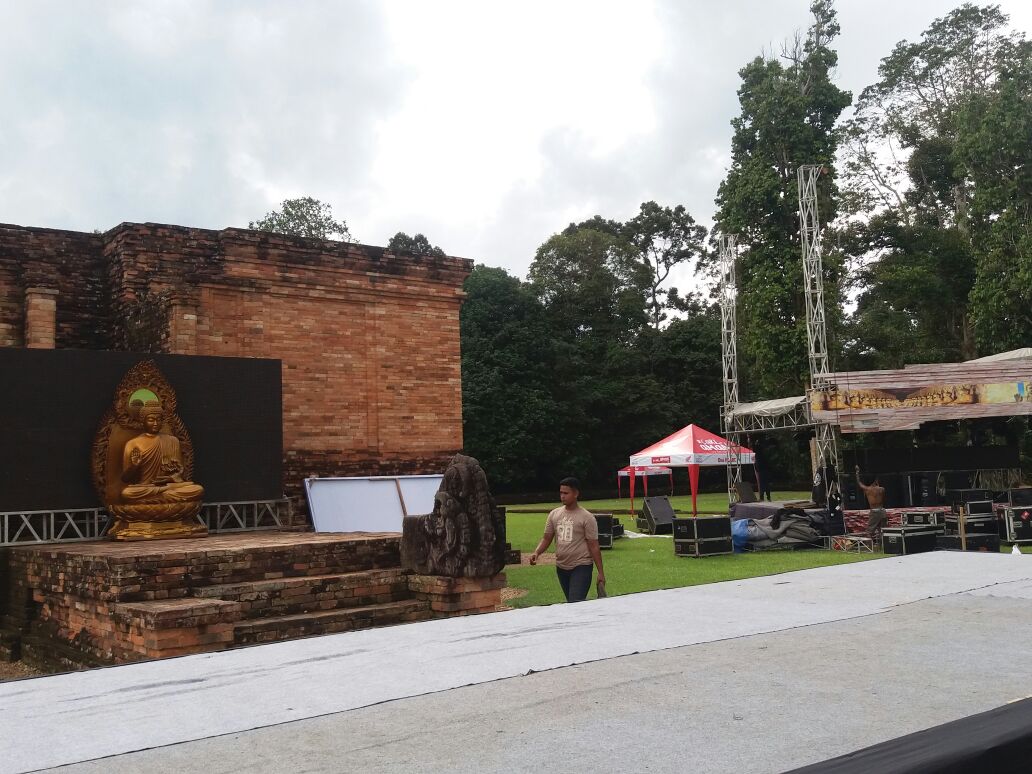 patung-budha-berukuran-besar_20180528_195443.jpg