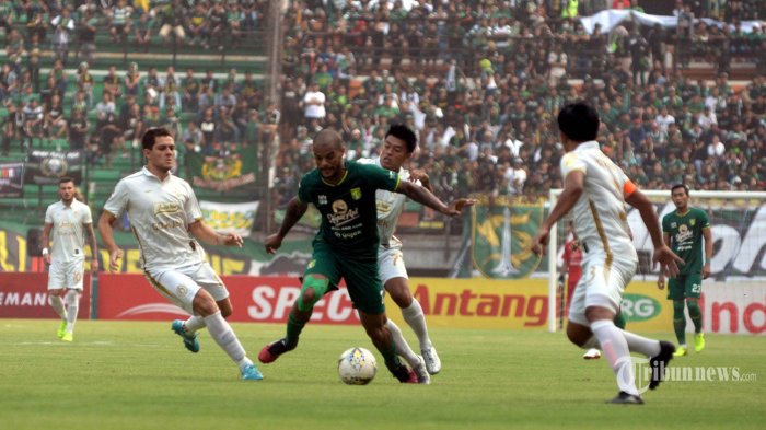 pemain-persebaya-surabaya-david-da-silva-pss-sleman.jpg