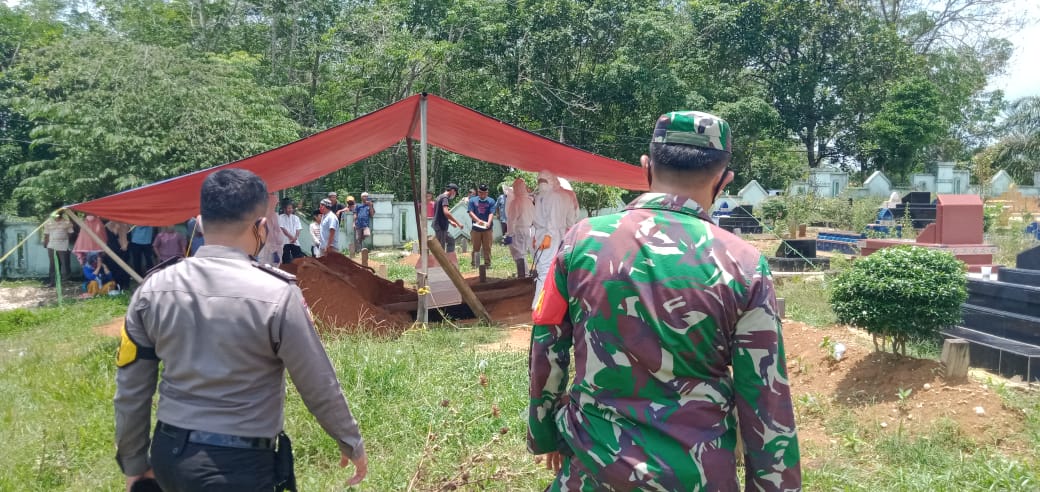 Jenazah Pasien Reaktif Rapid Test di Sarolangun, Keluarga Ikut Memandikan & Memakamkan, Sempat Ribut