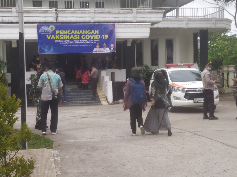 Vaksinasi di Tanjabbar Digelar di Ruang Pola Kantor Bupati, 10 Tokoh Ini Bakal Divaksin Pertama