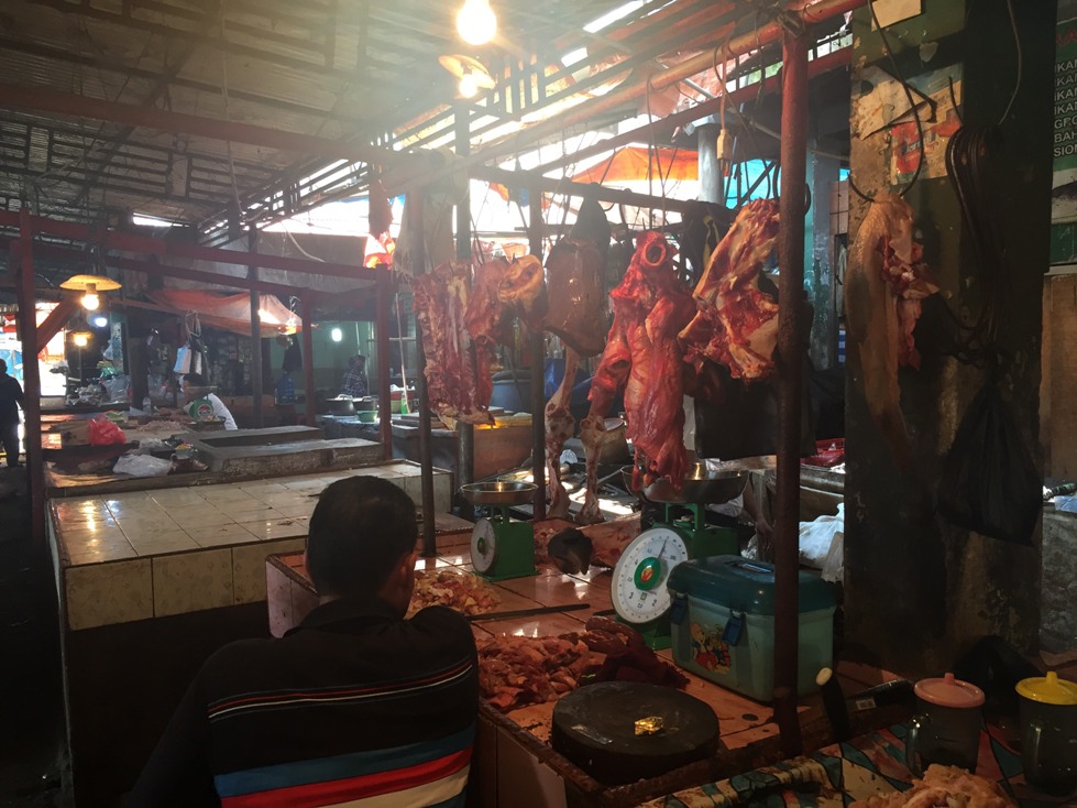 Harga Ayam Rp 45 Ribu Sapi Rp 135 Ribu, Ini 4 Langkah Disperindag