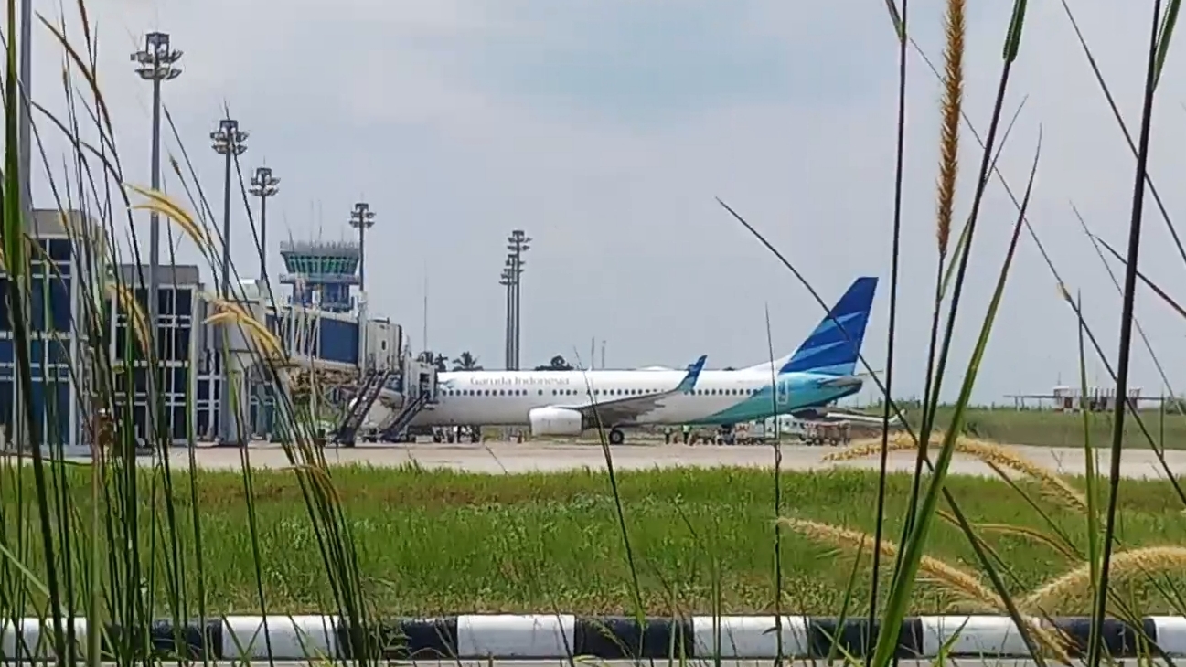 pesawat-garuda-1.jpg