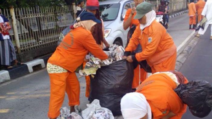 Kata PLT Gubernur DKI : 'Lebay', Pasukan Oranye Bersih-bersih di Rumah Lembang