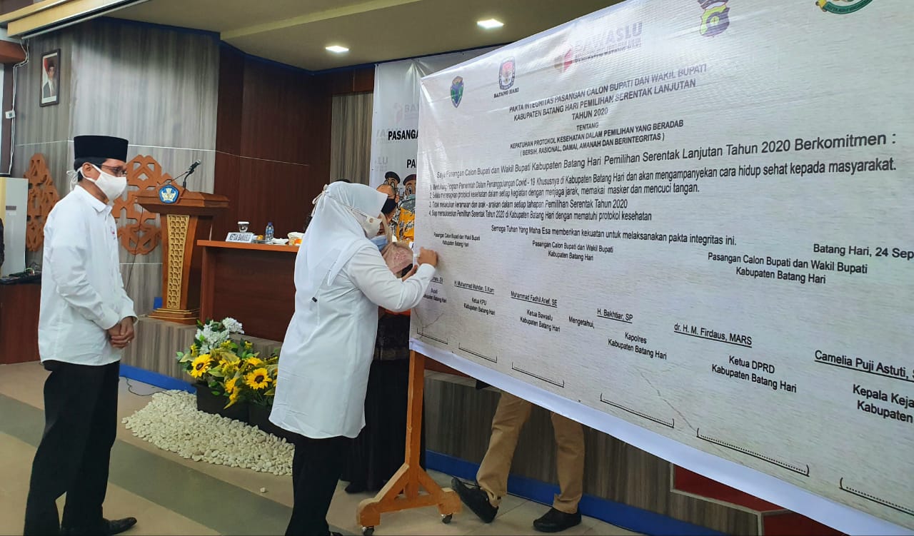 Jelang Pilkada 2020 Kabupaten Batanghari Semakin Sengit, Tiga Cakada Saling Adu Program