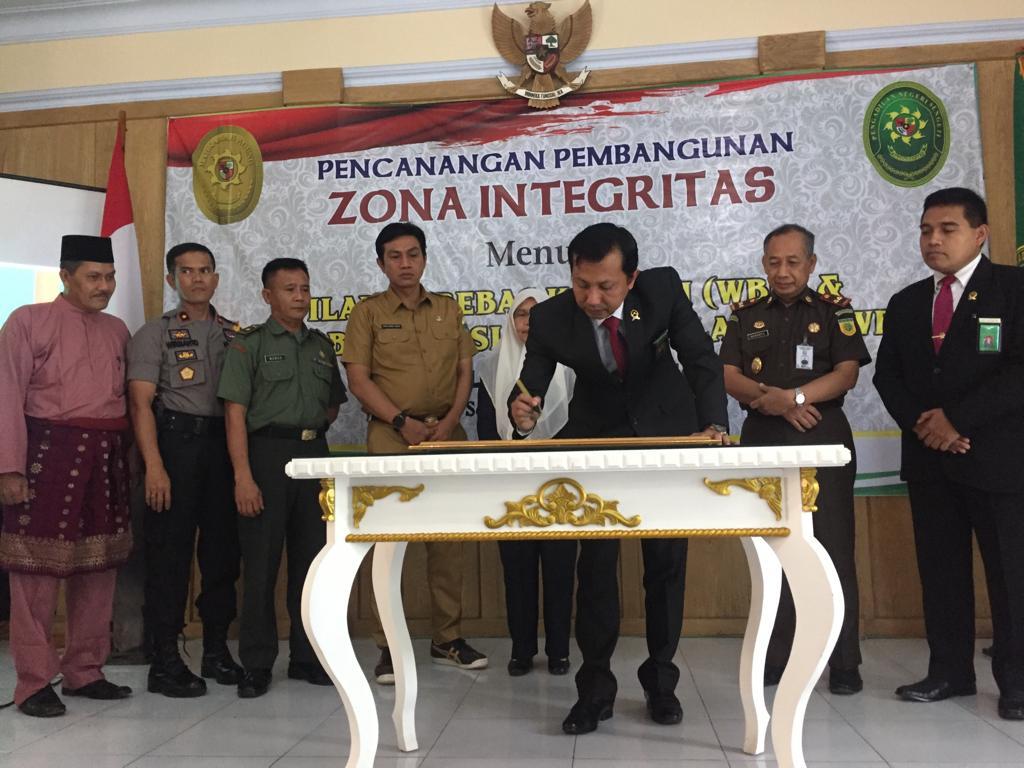 PN Sengeti Lakukan Pencanangan WBK dan WBBM, Akan Ada Aplikasi Yang di Luncurkan