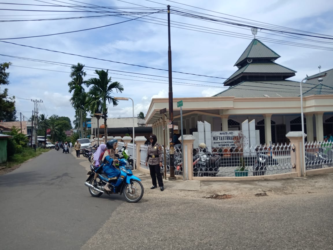 Niat Sholat Jumat dan Bacaan Dalam Bahasa Arab, Allah SWT mengutuk Keras yang Lakukan Ini