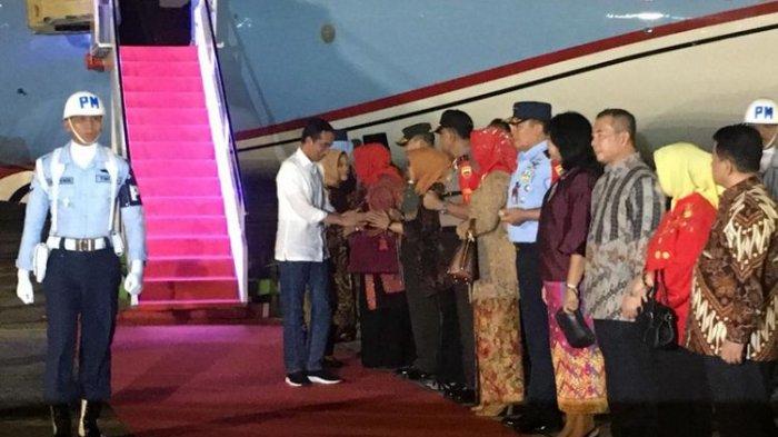 presiden-joko-widodo-mendarat-di-pekanbaru-jumat-14122018.jpg