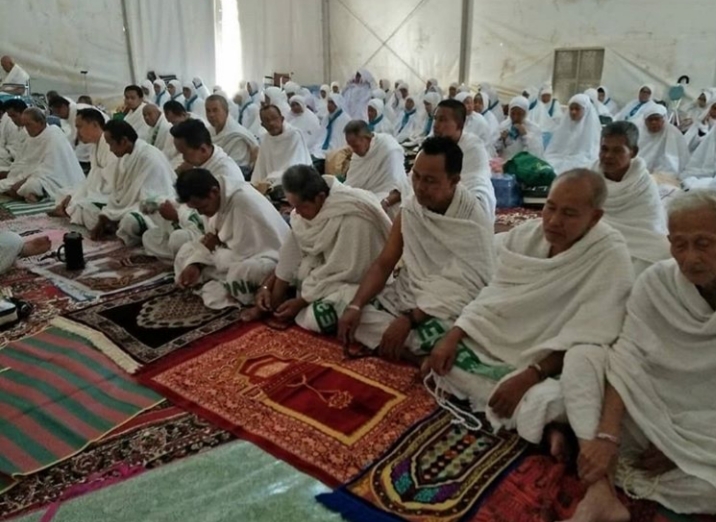 puluhan-cjh-sarolangun-tunda-keberangkatan-haji-karena-corona.jpg