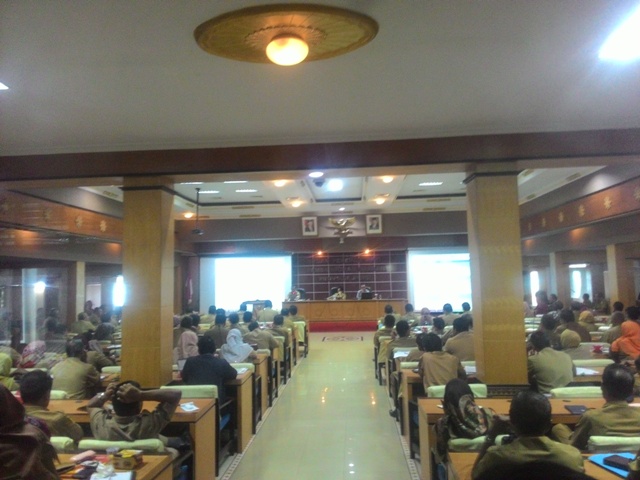 Sekda Pimpin Rapat RPJMD