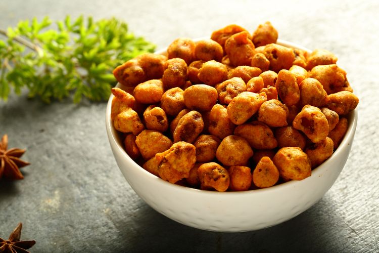 Resep Kacang Goreng Balut Tepung, Cemilan Khas Lebaran yang Mudah Dibuat