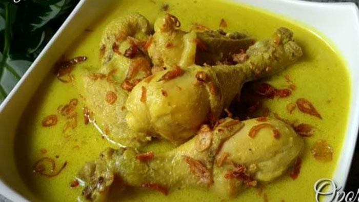 resep-opor-kuning-spesial-lebaran-152022.jpg