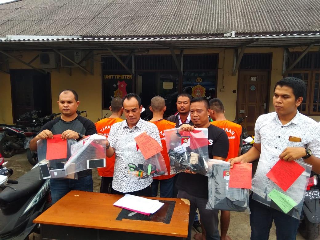 Jadi Target Polisi,3 Pelaku Spesialis Curat yang Beraksi di 50 TKP di Kota Jambi, Berhasil Diringkus