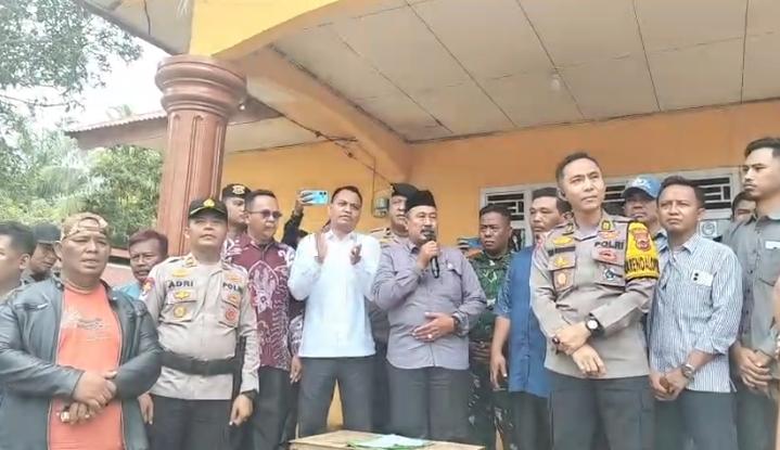 Kepala Desa Sungai Kapas Bangko Mundur setelah Didemo Warga Hari Ini