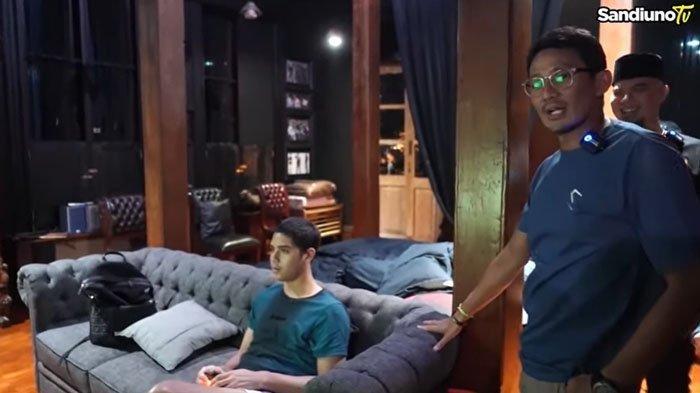 Sandiaga Uno Geleng-geleng Kepala Pergoki Al Ghazali Santai Lakukan Ini di Depanya: Ini Problem Kita