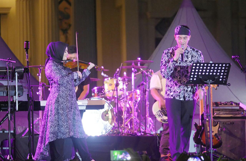 Bagikan Kabar Bahagia Keluarga Zumi Zola, Sherrin Tharia dan Anak Pasca Putusan 6 Tahun