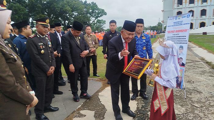 siswa-berprestasi-Merangin.jpg