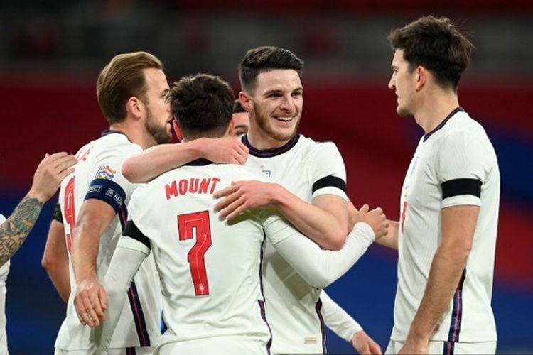 skuad-timnas-inggris-saat-merayakan-gol-ke-gawang-islandia.jpg