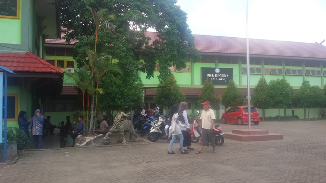 FOTO: Waduh, Pengumuman PPDB Molor Satu Jam