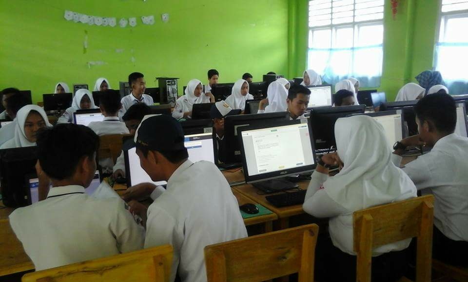 Aduh, 45 SMP di Kerinci Tak Bisa UNBK Tetapi UNKP, Dua SMP Tak Punya Kelas 3