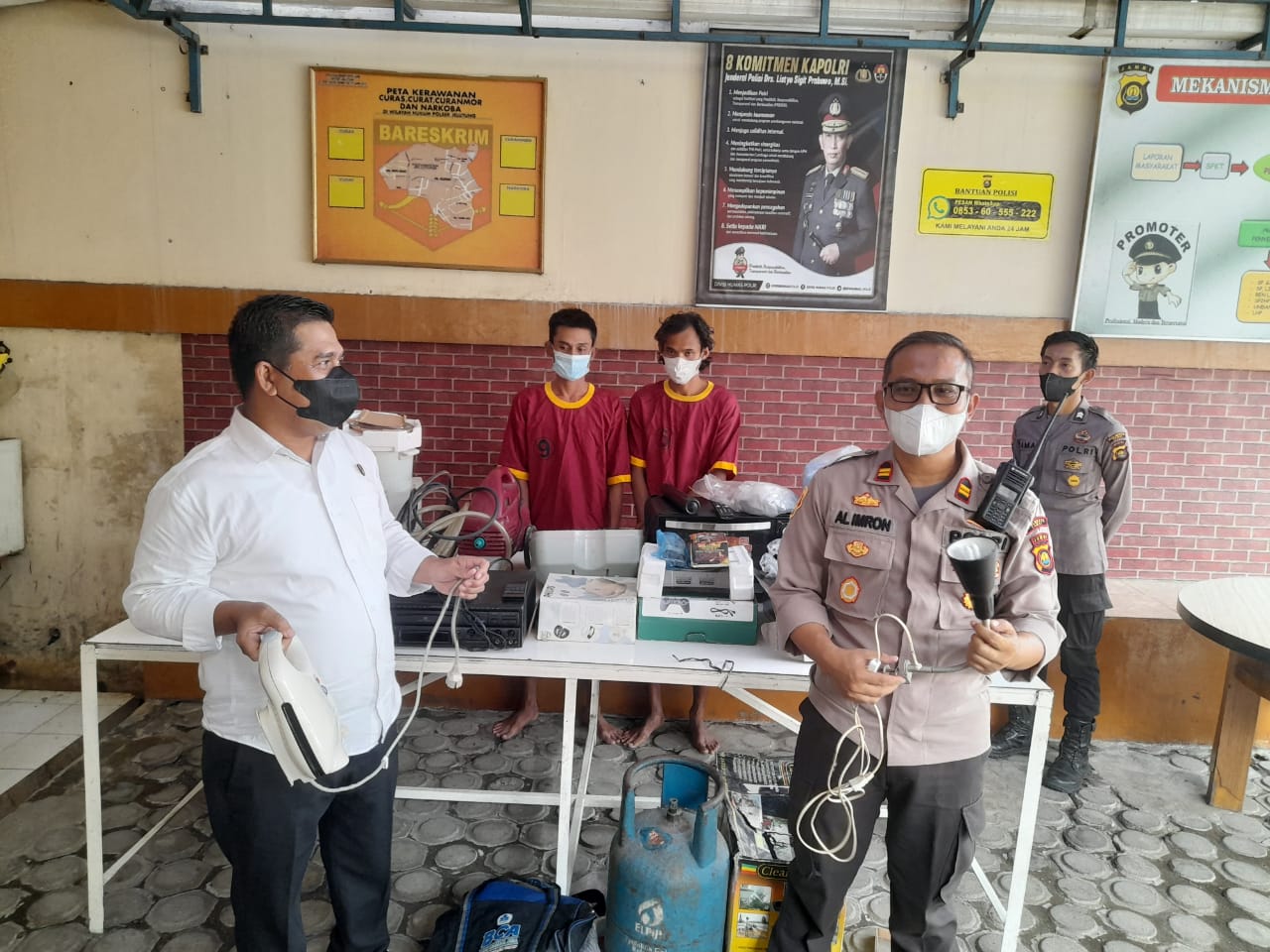 spesialis-bongkar-rumah-ditangkap-polsek-jelutung-090522.jpg