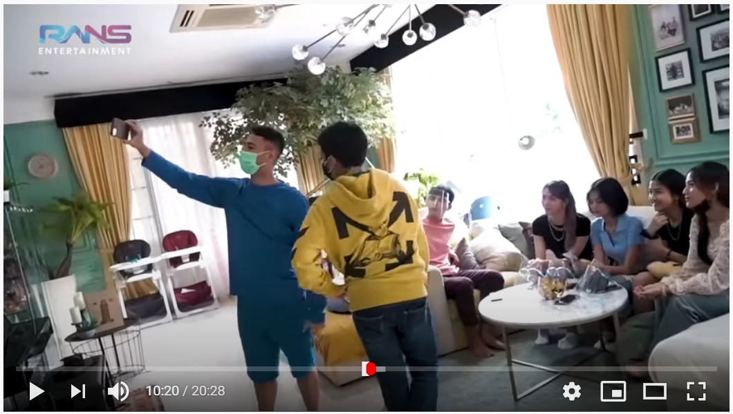 Raffi Ahmad Goda Dimas Suruh Pilih Cewek Cantik yang Paling Disukai, Jawab Dimas Mengejutkan!