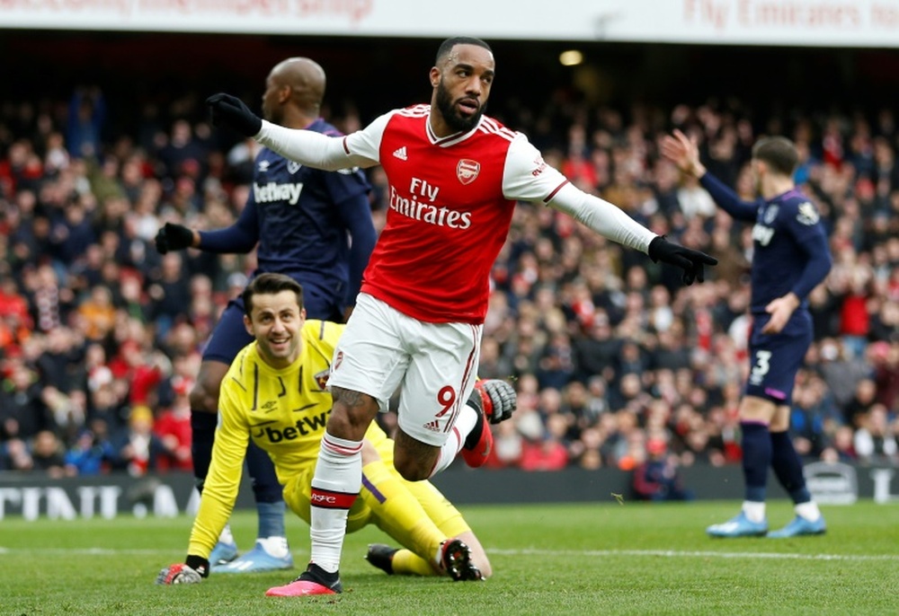 striker-arsenal-alexander-lacazette-dikabarkan-tidak-diperpanjang-kontraknya.jpg