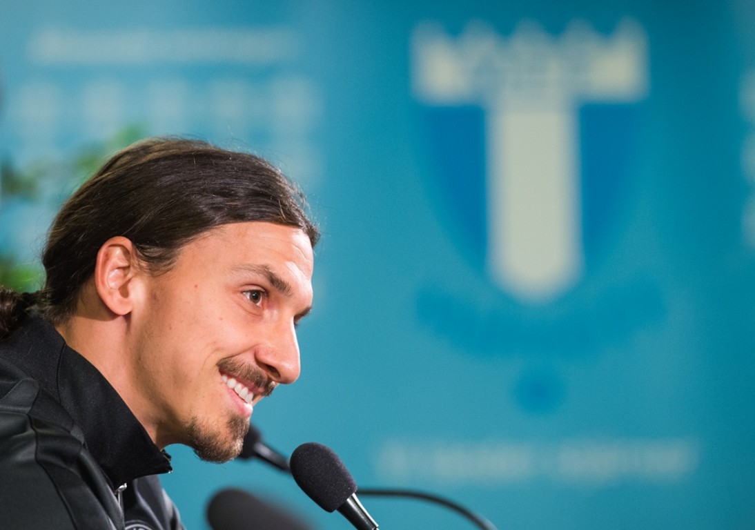 striker-paris-saint-germain-zlatan-ibrahimovic_20151125_105705.jpg