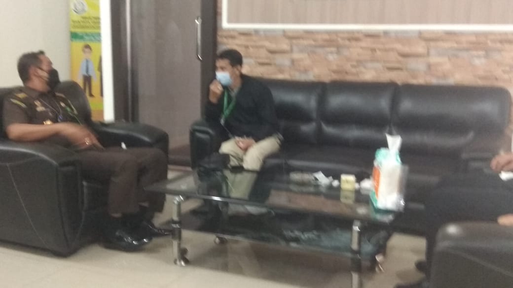 Tak Tenang Terus Lari, Mantan Kepala BPPRD Kota Jambi Akhirnya Menyerahkan Diri