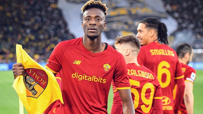tammy-abraham-di-as-roma-liga-italia-lj.jpg