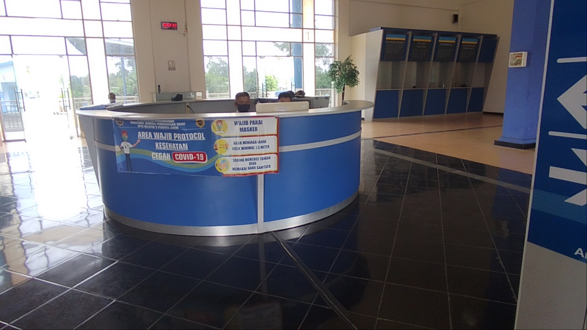 Tak Ada Aktivitas di Terminal Bus Sri Bulan Sarolangun, Kios Loket Tutup