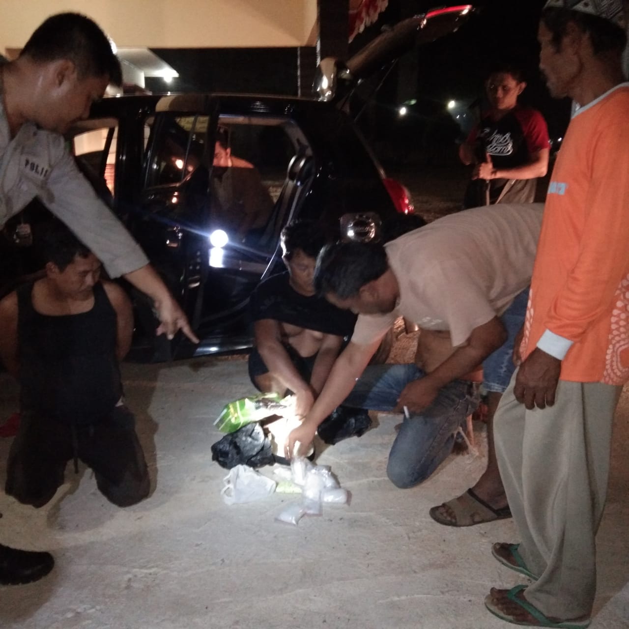 Polres Sarolangun Gagalkan Pengiriman 800 Gram Sabu dan 392 Pil Ekstasi, Tiga Orang Diamankan