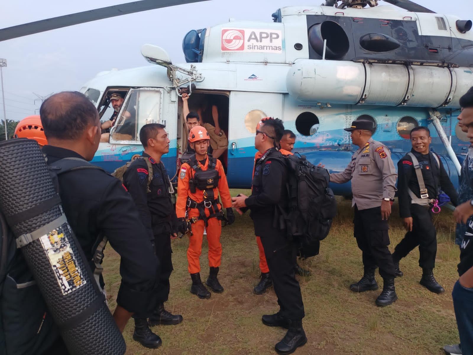 tim-evakuasi-kapolda-jambi-tiba-di-merangin.jpg
