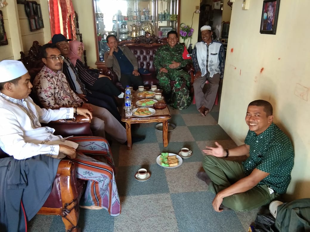 Kadus Sungai Ayam Ungkapkan Warga Senang dan Bangga Dengan TMMD ke 103 Kodim 0419/Tanjab