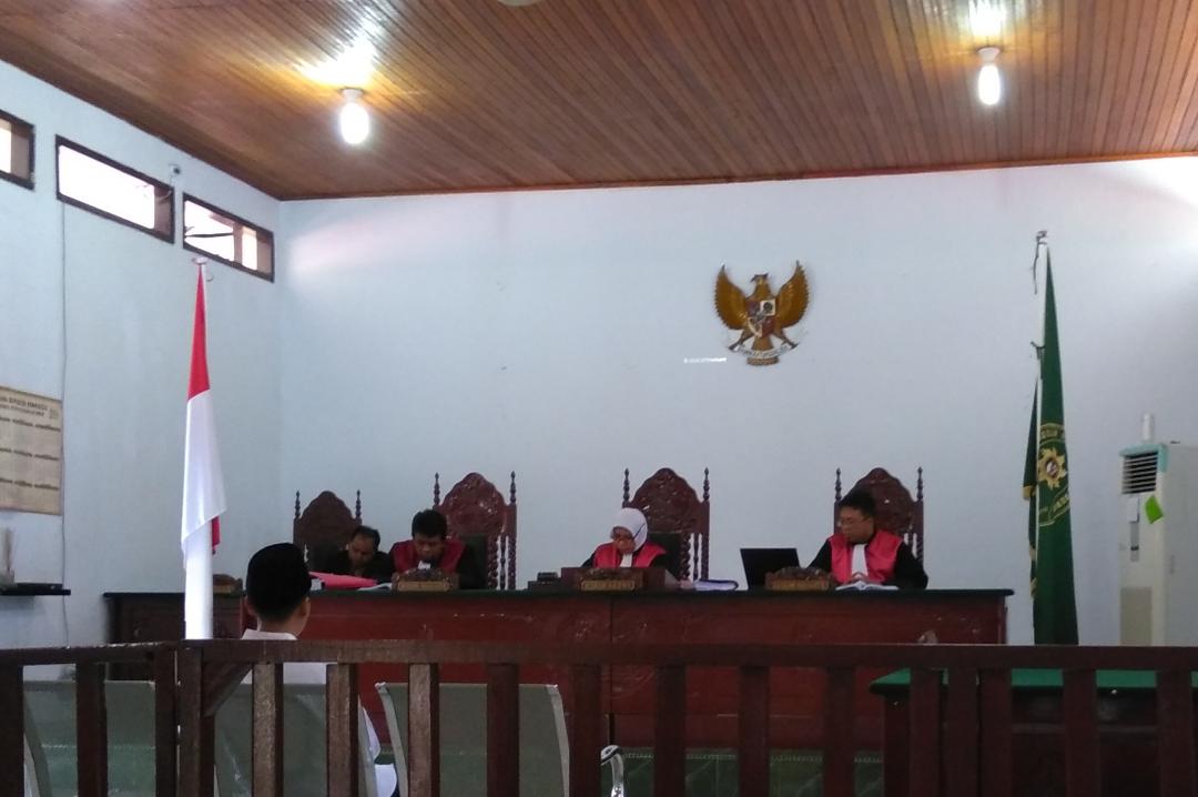 Gara-gara Menadah Hanphone Curian, Pemuda Ini Divonis 9 Bulan Penjara, Penjualnya 16 Bulan