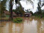 08052020_curah-hujan-yang-tinggi-di-kabupaten-sarolangun-membuat-debit-sungai-naik-drastis.jpg