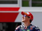 09112015-jorge-lorenzo-merayakan-kemenangan_20151109_090116.jpg