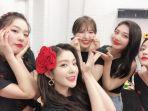 19042019_red-velvet.jpg