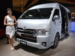 20170821_new-hiace-luxury_20170821_223508.jpg