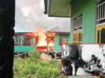 Kronologi Pria Mabuk Tertembak dan Massa Bakar Pos Rajawali di Asmat:dari Tombak ke Tragedi Mencekam
