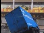 23082017_mobil-tumbang_20170823_195727.jpg