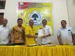 26022020_cek-endra-kuasakan-pengambilan-formulir-calon-ketua-di-musda-golkar.jpg