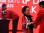 AIR-MATA-Ketum-PDIP-Megawati-Tumpah-Doakan-Hasto-Lewat-Zikir-Agar-Dapat-Keadilan-Mohon-Sama-Tuhan.jpg