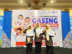 Adapun-3-orang-siswi-yang-tergabung-ke-dalam-Tim-Olimpiade-Matematika.jpg