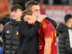 Danielle-De-Rossi-bersama-pemain-AS-Roma.jpg