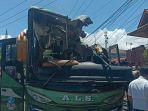 Dua-diantara-12-penumpang-yang-tewas-di-kecelakan-Bus-ALS-mau-ke-Jambi.jpg