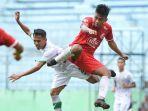 Duel-pemain-PSMS-Medan-vs-NZR-Sumbersari-jelang-lawan-Persela-Lamongan-14062022.jpg