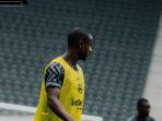 Evan-Ndicka-bek-Eintracht-Frankfurt-yang-diminati-AC-Milan-17082022.jpg
